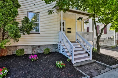 54 Green Street 1