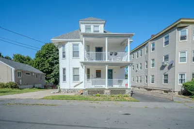 76 Blossom St #76 1