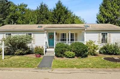 31 Fieldwood Dr 1