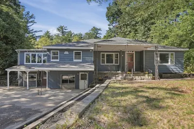 306 Leominster Road 1
