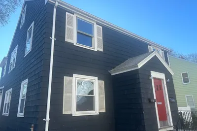 17 Thayer Rd #1