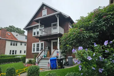 29 Linden St #1