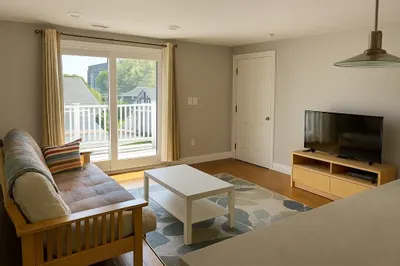 27 Cummings St #2