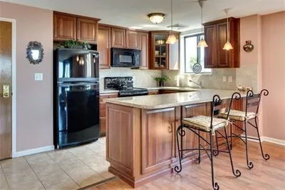 65 Valley Street #5A 1