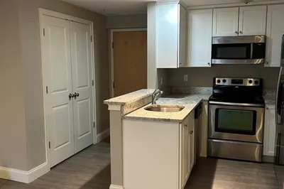 145 Hancock St #209 1