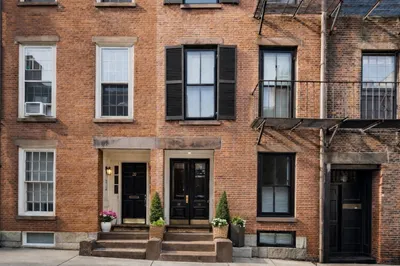 22 Joy St 1