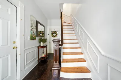 3 Randlett Pl