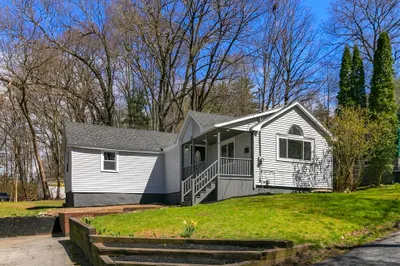 5 Merrimac Ave 1