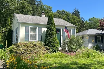165 Old Lyman Rd