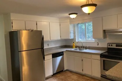 10 Royal Dane Dr #83 1