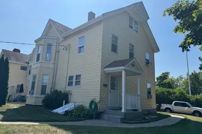 96 Main St #2