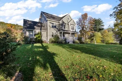 629 Kenoza St 1