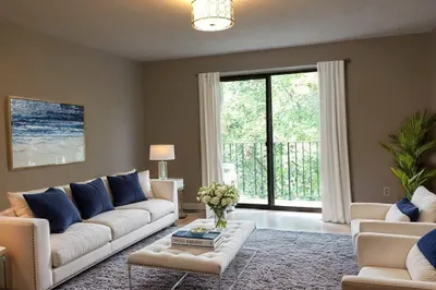 305 Riverside Ave #42