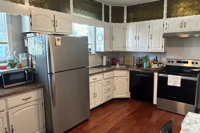 99 Franklin St #2 1