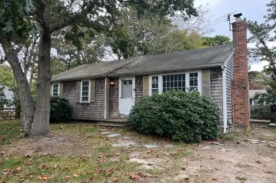 44 Polly Fisk Ln 1