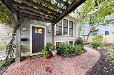 18 Hazel Street #18 1