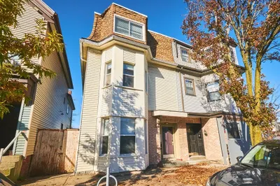 11 Boston St #2