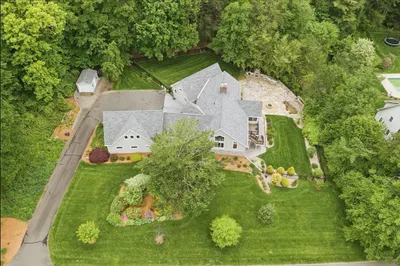 79 Old Farm Rd 1