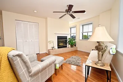 356 - 358 Main Street #42