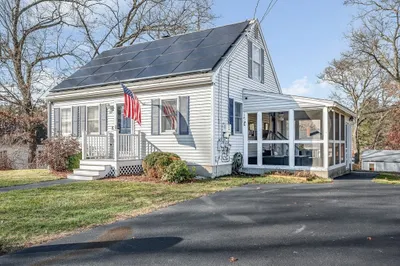 129 Mary Theresa Terrace 1