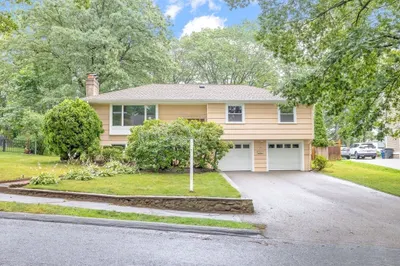 20 Dell Ave 1