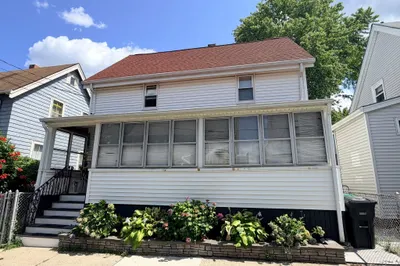 14 Henderson St 1