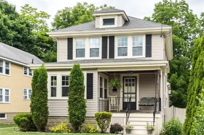 48 Bruce Road