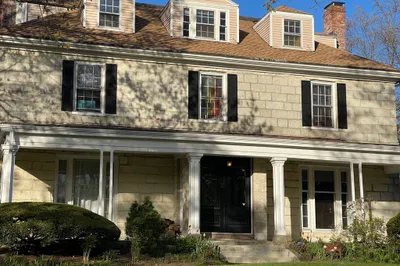 2 Wellington Terrace #1