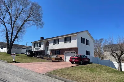 132 Ondrick Dr 1