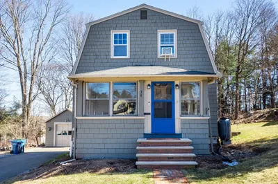 36 Grand St