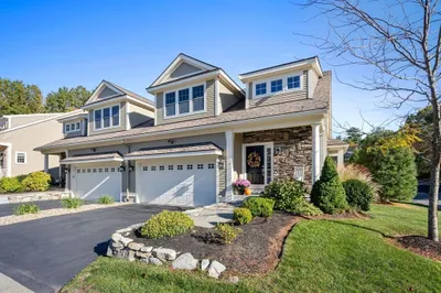 11 Cranberry Ln #11 1