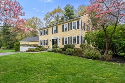 5 Blackhorse Ln 1