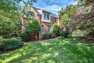 3 Cedar St 1