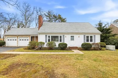 25 Coleridge Drive 1