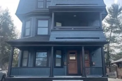 36 Crestwood St #1 1