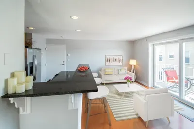 70 Park St #43