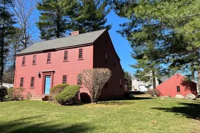 64 Colonial Drive 1