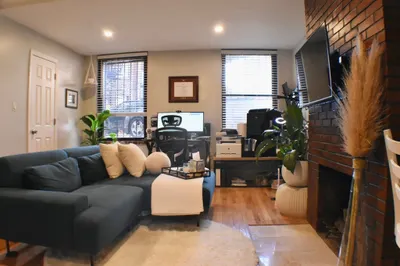 31 Fairfield St #1