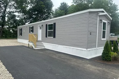 1346 Newport Ave #B-20 1