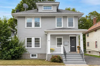 29 Laurel Rd 1