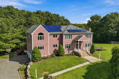 35 Striper Cir 1