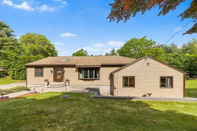82 Allen Rd 1