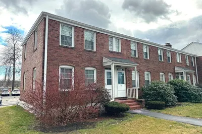 26 Colony Rd #26
