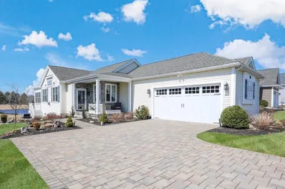 12 Makenzie Drive 1