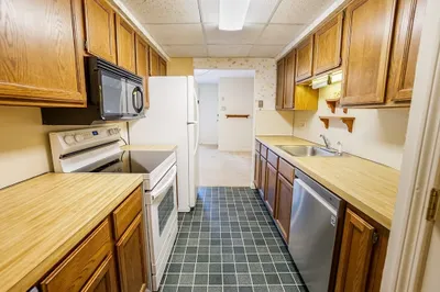 41 Angleside Rd #3