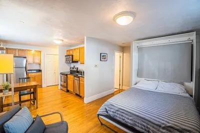 7 Mortimer Pl #2