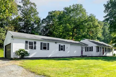 38 Ridge St 1