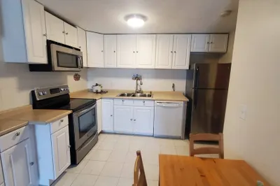 39 Englewood Ave #16 1