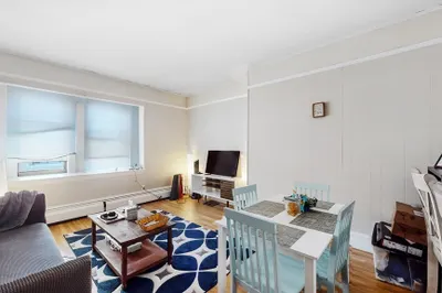 289 Beacon St #9 1
