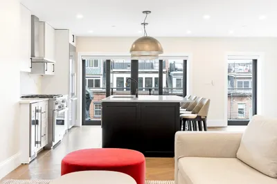 23 Upton St #3
